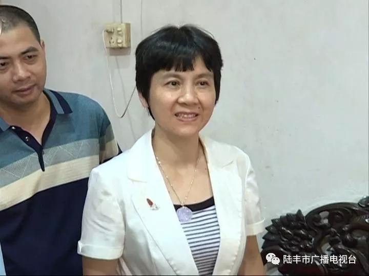 汕尾和我市领导看望慰问革命烈士后裔 – 陆丰政协网